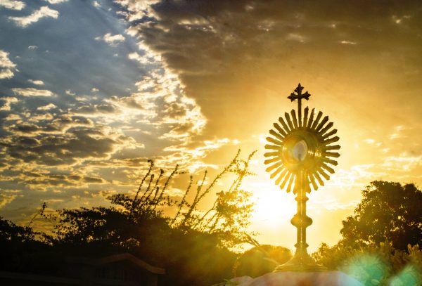 LA ESPERA, pan del cielo, camino felicidad, locura de amor