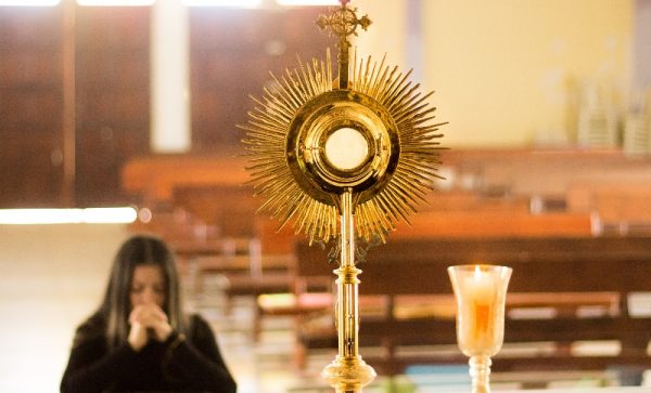 TOCAR A CRISTO, mas fuerte que el odio