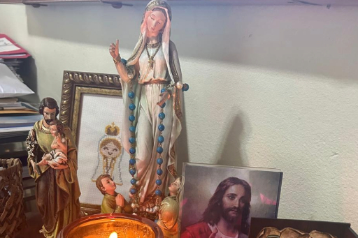 tere y su rincon de oración como cuida la maquinari